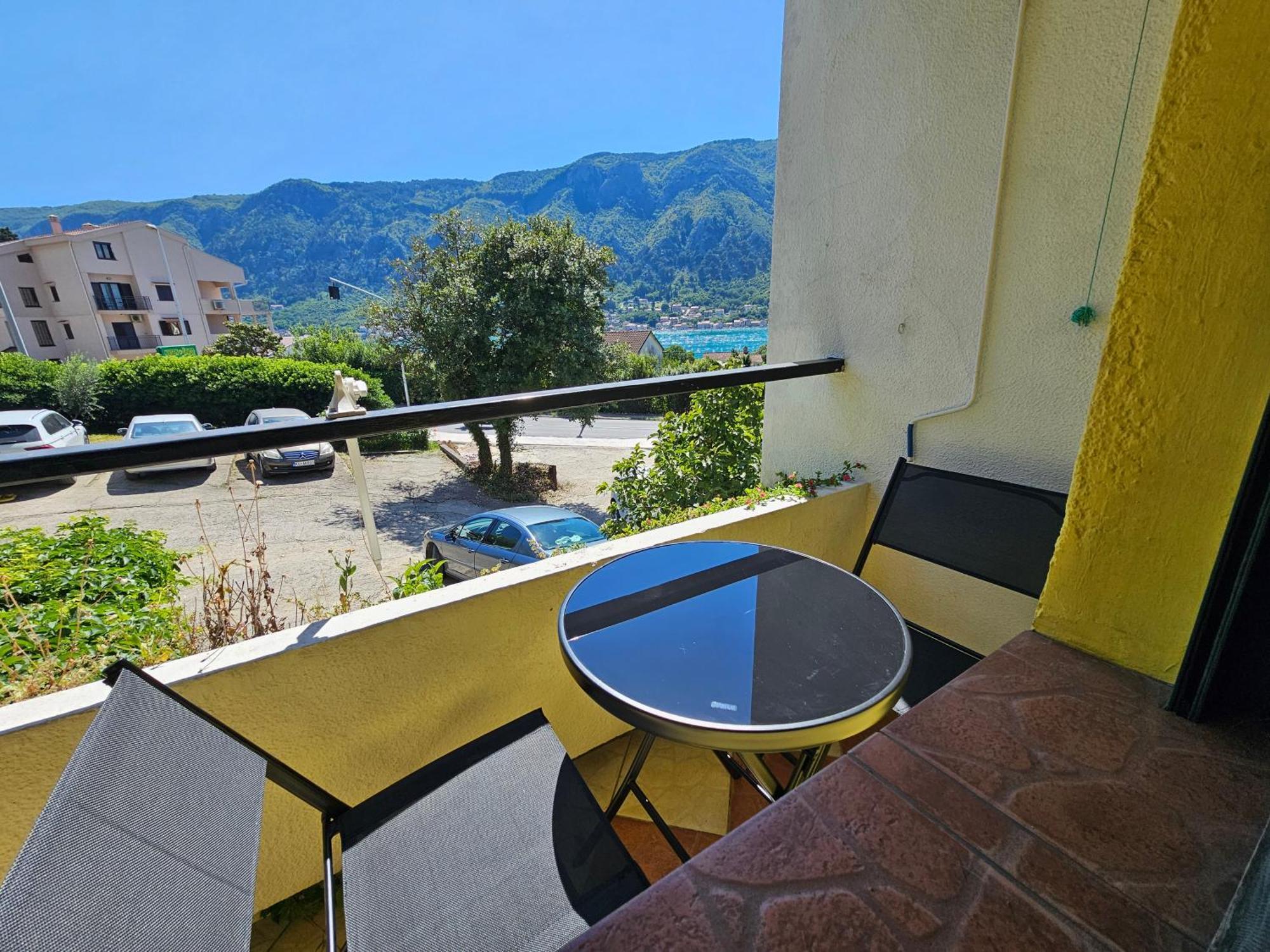 Apartment Luka コトル エクステリア 写真
